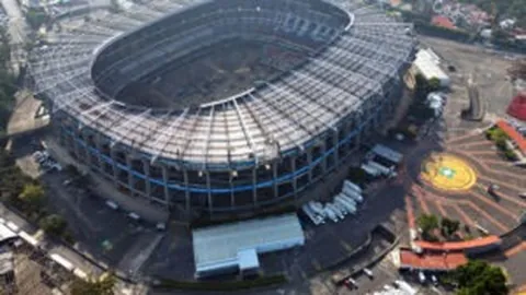 那不勒斯今夏计划签下7-8名球员，全面升级球队阵容，从门将至前锋线全面加强